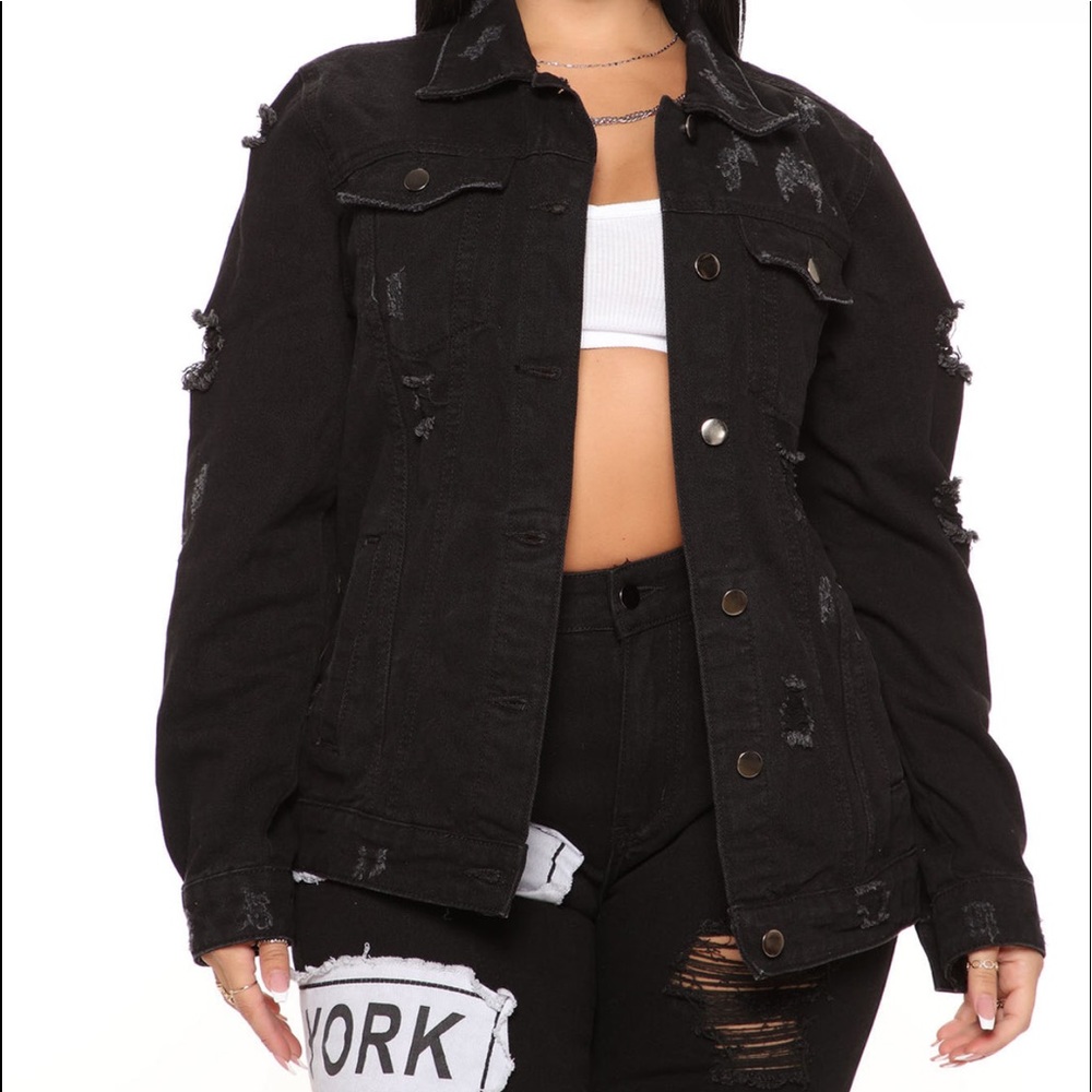 Fashion Nova Fashion tour Denim jacket